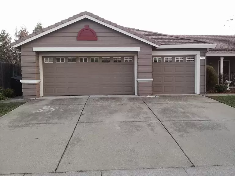 3 beds 2 baths single family home for rent in  Roseville CA 9574