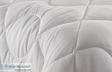 Spread Spain Extreme Winter Star Double Bed Quilt (White 90x108-