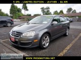 2010 VOLKSWAGEN JETTA LIMITED  5SPD  LEATHER  COLD AC