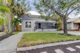 The home was designed by Elizabeth Eckels of Eckels YOLO Homes