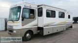 2003 Fleetwood Bounder 35E-Ford 550 Chassis and Ford Triton V10