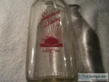 Sunrise Dairy &ndash Erie Pa.  One Pint Glass Bottle &ndash Circ