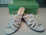 EAST 5TH WHITE SLIP ON SANDALS SIZE 9M-NEW