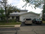 Schaumburg townhome bedroom available