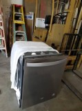 Whirlpool Dishwasher WDT750 SAHZO