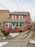 (ID3255653) Nice 2 Bedroom Railroad Apartment in Whitestone 1850