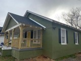 Beautiful renovated 3bd 2ba