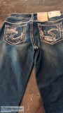 Silver Jeans W-28 L-33 Never Worn