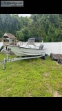 2000 logic boat with trailer