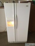 Refrigerator-ice and water-23 cubic foot