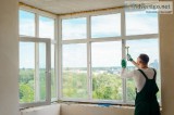 Fast Efficient and Best Quality Glass install Service at Your Do