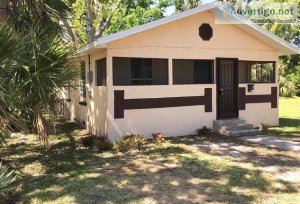 418 Pleasant St Daytona Beach FL 32114