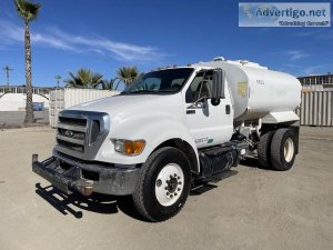 2013 FORD F750 2000 GALLON BOBTAIL WATER TRUCK 152308221