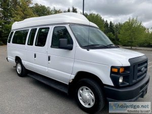 2013 Ford E350 Extended Rear Lift Wheelchair Van NEMT (A5179)