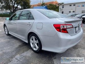 CLEAN 2014 TOYOTA CAMRY