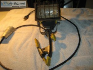 Like New &ndash Commercial Electric Work Light w Hang Up Hook