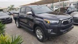 Toyota Hilux SR5 For Sale