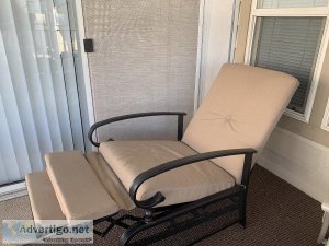 Outdoor recliner chair