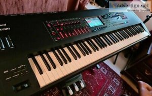 Roland FANTOM-8 Synthesizer Keyboard Workstation