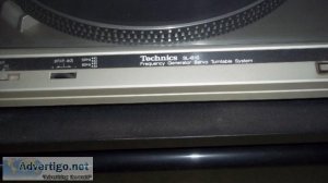 FOR SALE TECHNICS TURNTABLE