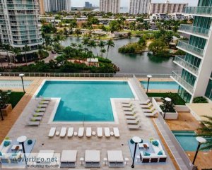 Luxury newer condo only steps to beach in sunny isles beach