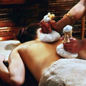 Miraco spa | spa in saket mall