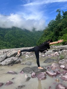 Best 100 hour yoga teacher training in rishikesh