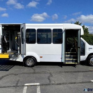 2014 Ford E350 Non-CDL Wheelchair Shuttle Bus For Sale (A5289)