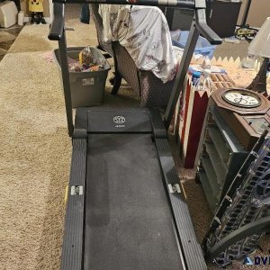 Gold s Gym 450 Treadmill