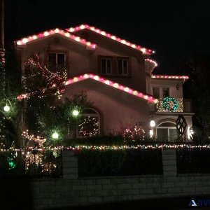 CHRISTMAS LIGHTS INSTALLATION