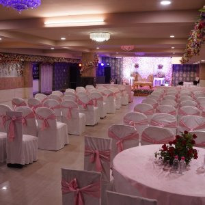 Banquet halls in lucknow for wedding