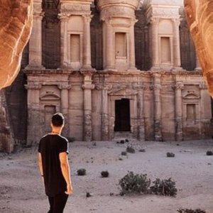 Unforgettable jordan holiday trip: explore ancient wonders