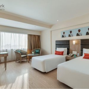 4 star hotels in vizag: Greenpark Hotel