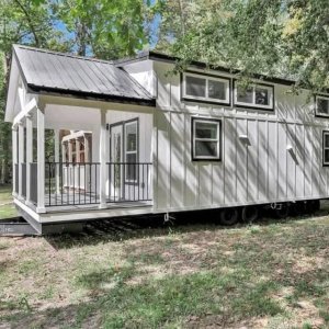 40ft shipping container home