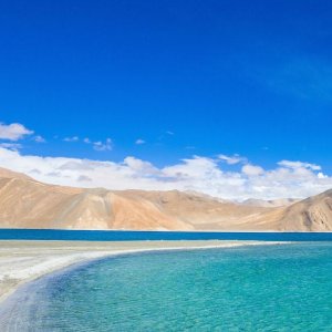 Exclusive discounts on leh ladakh tour packages – save 40% today