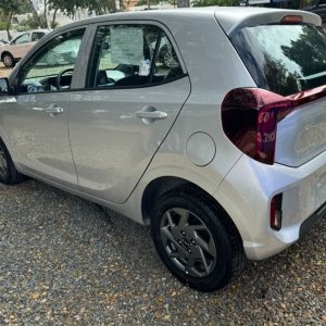 Sencilla y funcional, kia picanto del año