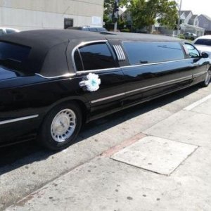 Limosinas para bodas, quinces, eventos y mas, alquiler