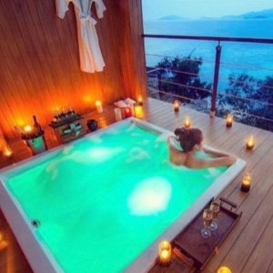 Jacuzzys y piscinas en venta para sus proyectos inmobiliarios